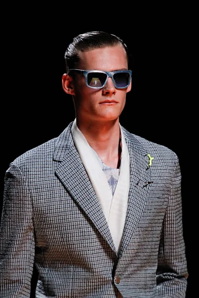 Look 58